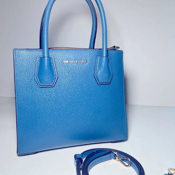 LE Michael Kors crossbody Bundle - Picture 1 of 16